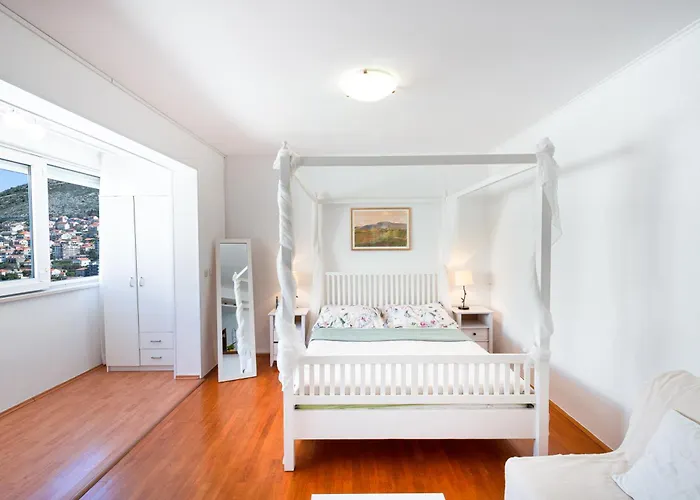 N&n Διαμέρισμα Ντουμπρόβνικ